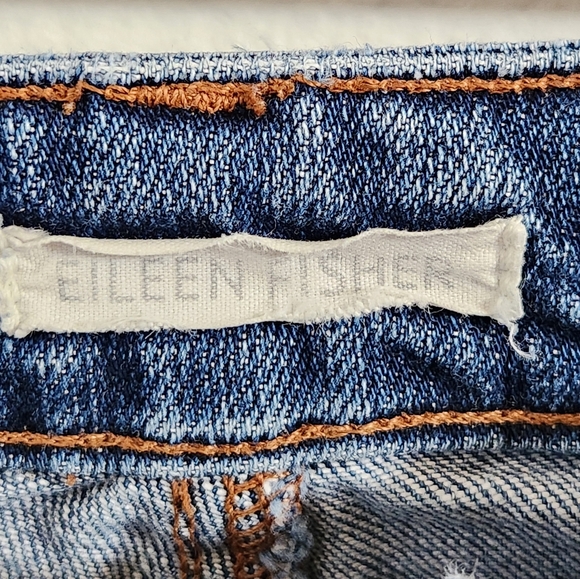 Eileen Fisher Jeans Organic Cotton Mid-Rise Straight Leg Medium Wash Blue Size 6 - Picture 2 of 8